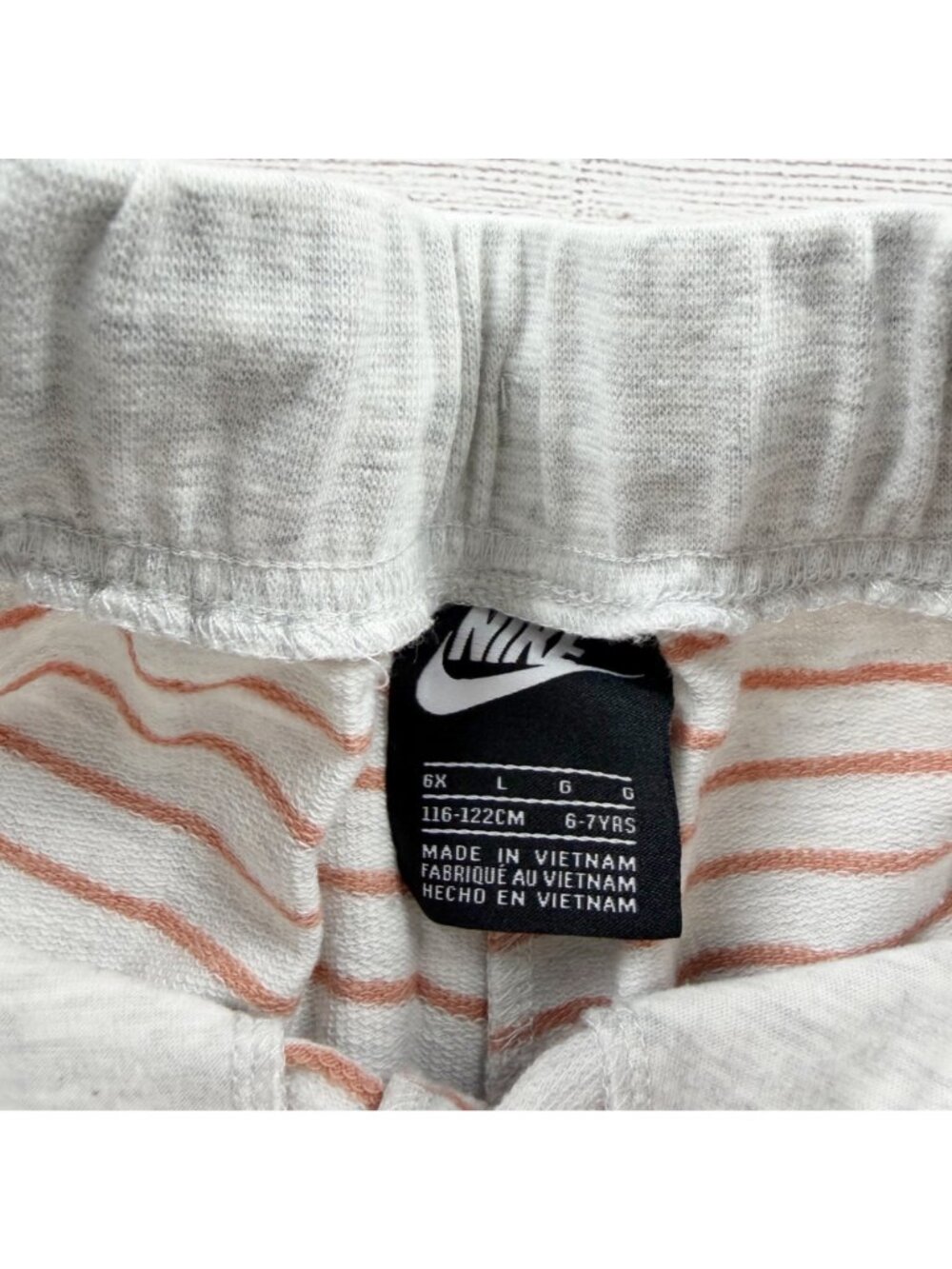 Nike Girls Striped Gray French Terry Shorts Pink Logo 6X - Picture 2 of 4